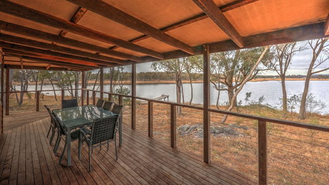 Sommerville Valley Tourist Park - Accommodation Mermaid Beach 2