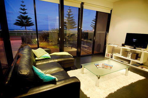 Esperance Island View Apartments - Accommodation Mermaid Beach 5