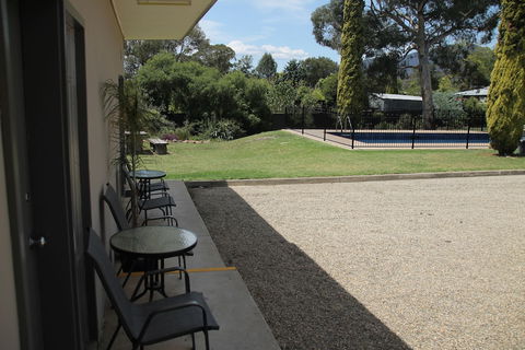 Mountain View Motel Corryong - Accommodation Mermaid Beach 1