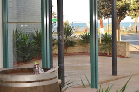 St Leonards Hotel - Accommodation Mermaid Beach 2