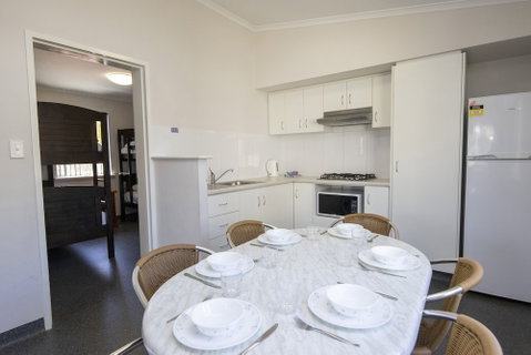 Karrinyup Waters Resort - Accommodation Mermaid Beach 5