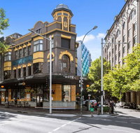Hotel Harry Ascend Hotel Collection - Accommodation Mermaid Beach