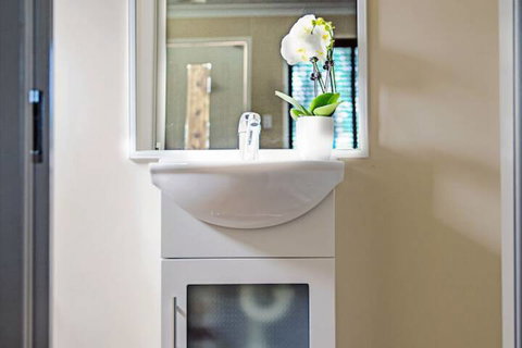 The Gallery Motor Inn - Accommodation Mermaid Beach 7