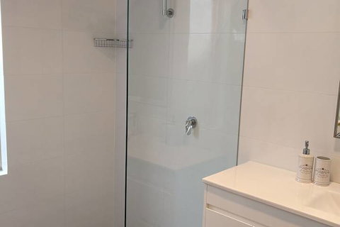 Durham Lodge - Accommodation Mermaid Beach 4