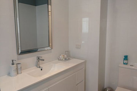 Durham Lodge - Accommodation Mermaid Beach 5