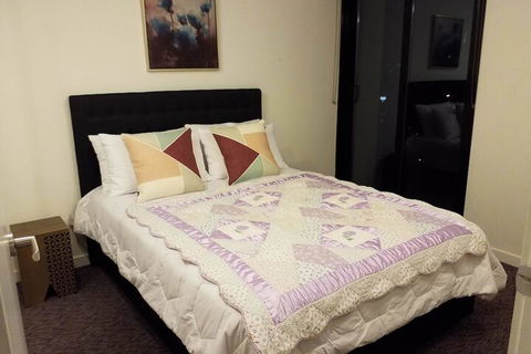 Lacrosse 1511 - Accommodation Mermaid Beach 4