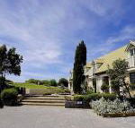 Caledonian Inn - Accommodation Mermaid Beach