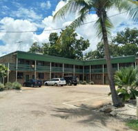 Palm Court Backpackers - Accommodation Mermaid Beach