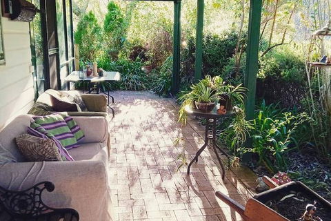 Treenbrook Cottages - Accommodation Mermaid Beach 5