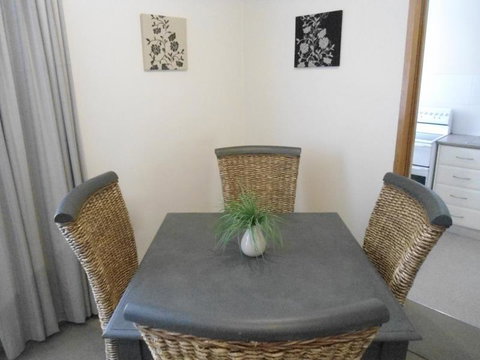 Ashwood Apartment Bellerive - Accommodation Mermaid Beach 1