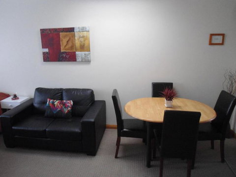 Ashwood Apartment Bellerive - Accommodation Mermaid Beach 6