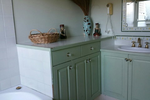 Casablanca Enchanted Cottage - Adults Only - Accommodation Mermaid Beach 5