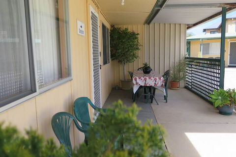 Jurien Beachfront Holiday Units - Accommodation Mermaid Beach 2