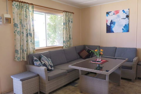 Jurien Beachfront Holiday Units - Accommodation Mermaid Beach 5