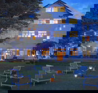 The Robertson Hotel - Accommodation Mermaid Beach