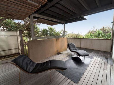 Aquila - Accommodation Mermaid Beach 3