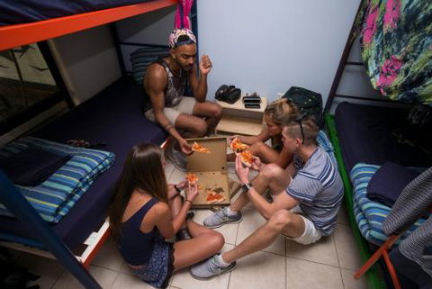 Nimbin Rox YHA - Accommodation Mermaid Beach 2