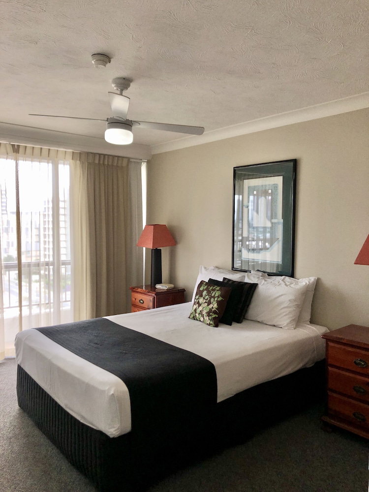 Main Beach QLD Accommodation Mermaid Beach
