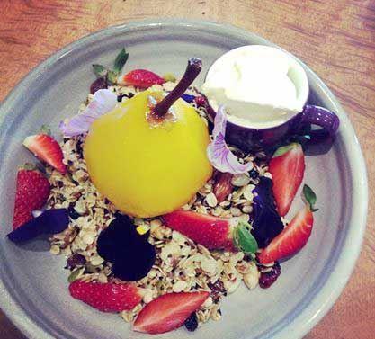 Hong Kong Restaurant - Accommodation Mermaid Beach 13