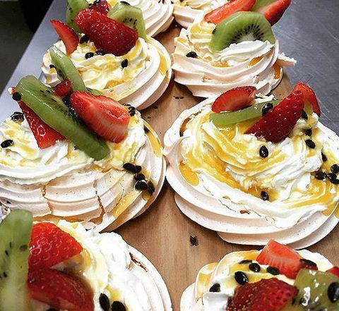 Hong Kong Restaurant - Accommodation Mermaid Beach 1