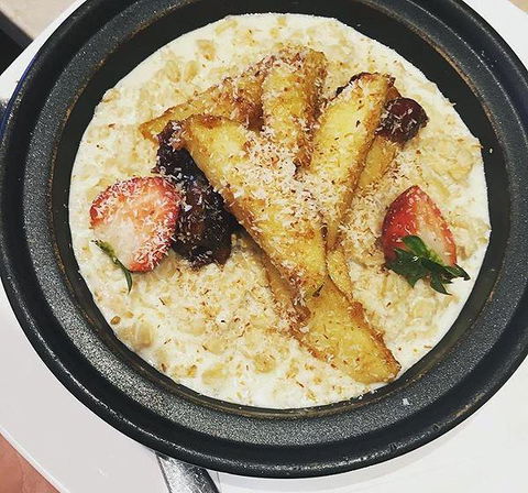 Hong Kong Restaurant - Accommodation Mermaid Beach 4