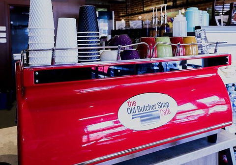 Hong Kong Restaurant - Accommodation Mermaid Beach 6