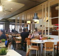 Creme Lounge - Accommodation Mermaid Beach