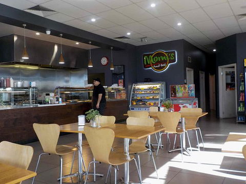 Cafe Hallam - Accommodation Mermaid Beach 0