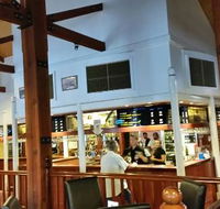 Edwards tavern - Accommodation Mermaid Beach