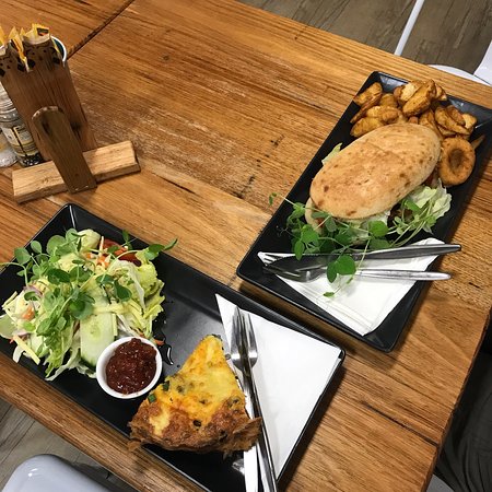 Two Little Owls Cafe - Accommodation Mermaid Beach 0