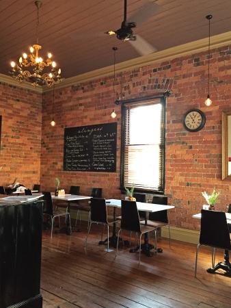 Salinger's Cafe - Accommodation Mermaid Beach 0