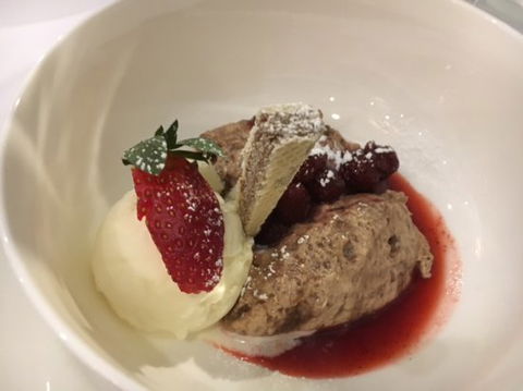 Little Parrot Restaurant - Accommodation Mermaid Beach 0