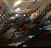 Patpong Thai Restaurant - Accommodation Mermaid Beach