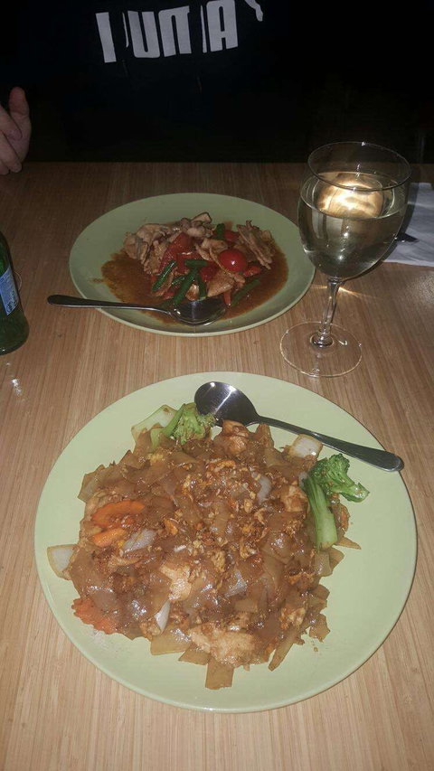 Garland Thai - Accommodation Mermaid Beach 0