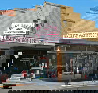 Isher Egless Bakers  Cafe - Accommodation Mermaid Beach