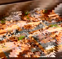 Hapag Kainan Cafe  Grill - Accommodation Mermaid Beach