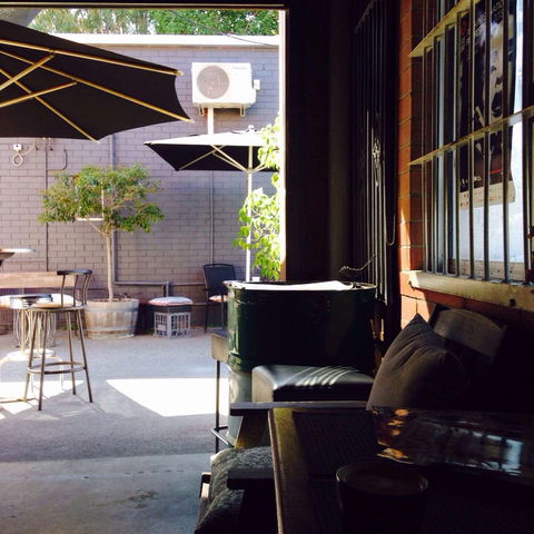 Rett's Coffee - Accommodation Mermaid Beach 0
