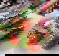 The Bassendean Hotel - Accommodation Mermaid Beach