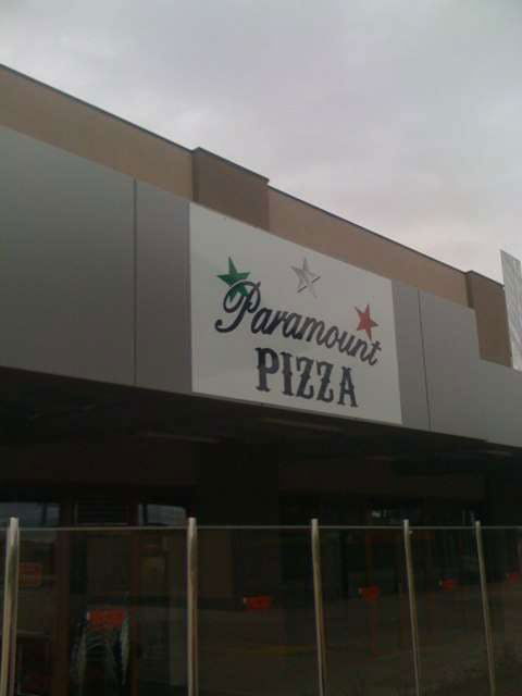 Paramount Pizza - Accommodation Mermaid Beach 0