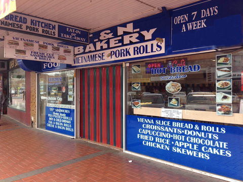 T&N Bakery - Accommodation Mermaid Beach 0