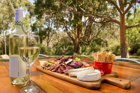 Cleland Wildlife Park Café - Accommodation Mermaid Beach 0