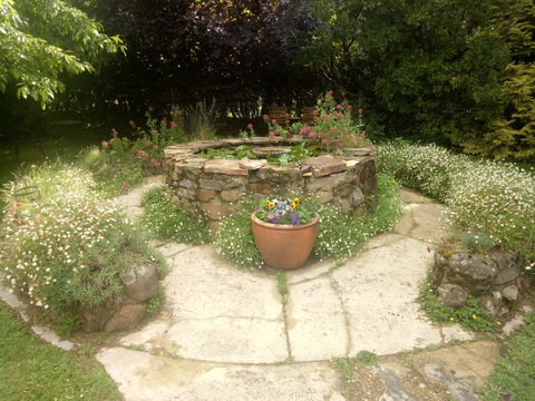 Earthwater Cafe - Accommodation Mermaid Beach 2