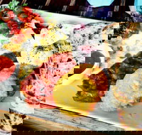 The Glass Onion Society - Accommodation Mermaid Beach