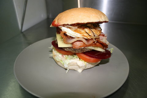 Cruisers Hub Cafe - Accommodation Mermaid Beach 1