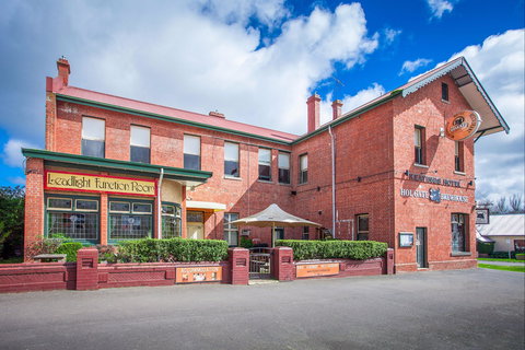 Holgate Brewhouse - Accommodation Mermaid Beach 1