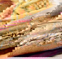 Red Rooster - Kalamunda - Accommodation Mermaid Beach