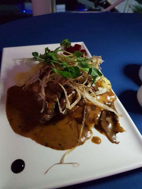 George's Paragon Seafood Restaurant - Accommodation Mermaid Beach 0