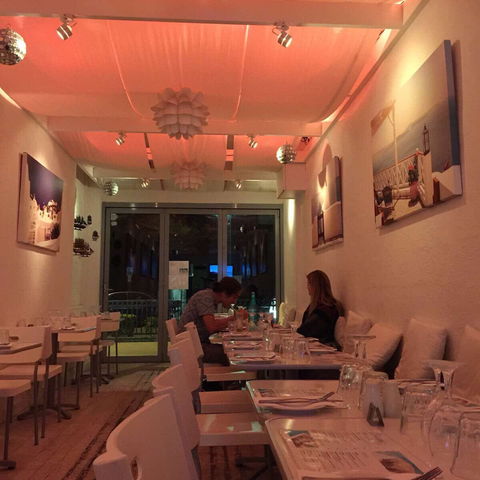 Santorini Cafe Restaurant - Accommodation Mermaid Beach 0