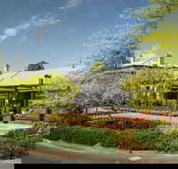 The Stirling Hotel - Accommodation Mermaid Beach