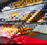 Bruces Ozzie Pizza - Accommodation Mermaid Beach